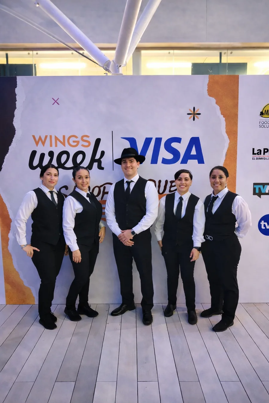 Saloneros para Eventos de Happy Drink